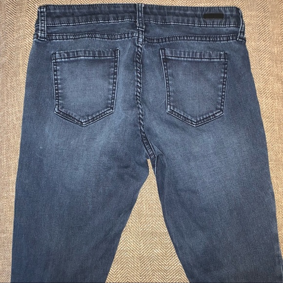 EUC Kut from the Kloth Jennifer Ultra Skinny Jeans Size 8. - Picture 4 of 10